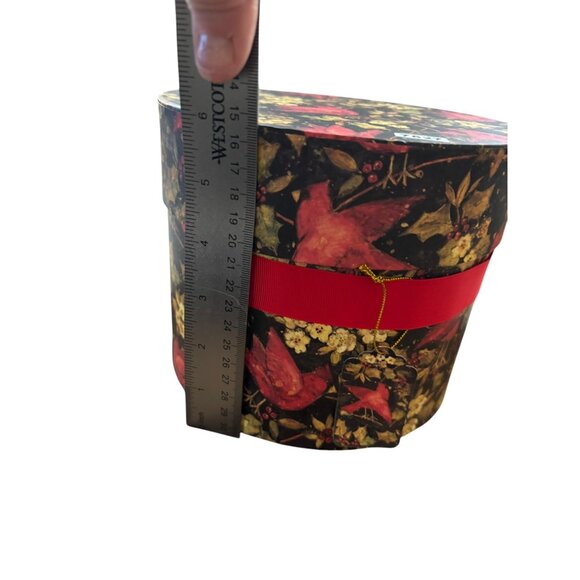 Vintage Jewelry Collection With Beaded Necklaces & Green Bangle Set In Decorativ - Picture 8 of 16